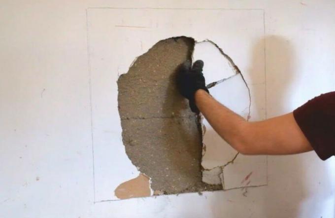 plasterboard की दीवार में नुकसान की निगमन