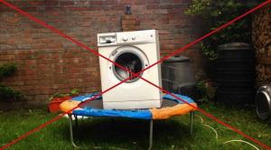 एक पुराने कपड़े धोने की मशीन क्यों नहीं फेंक देते हैं। 6 सरल अपने "पुनर्वास" कदम