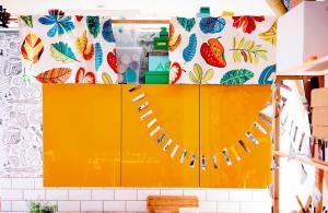 5 सरल और सस्ती डिजाइन समाधान के रूप में मान्यता से परे अपने रसोई घर को बदलने के लिए